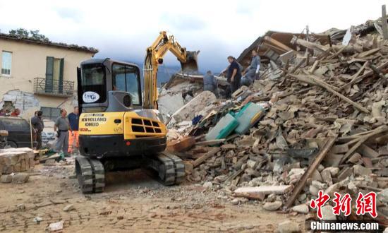 (视频直播)意大利中部近ROMA:发生6.0级大地震,已确认13死亡!